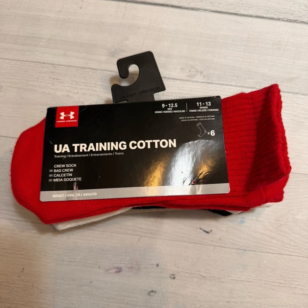 Under Armour adult cotton crew‎ socks NEW men's 9-12.5 women's 11-13 3 pairs